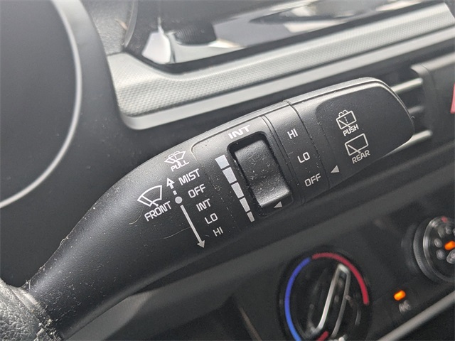 2021 Kia Seltos LX photo 24