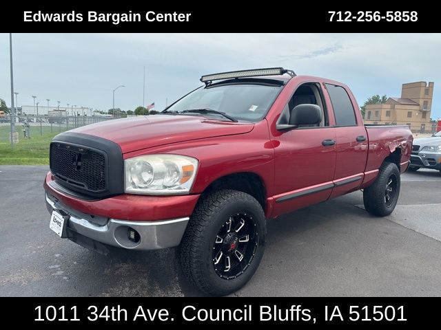2007 Dodge Ram SLT photo 4