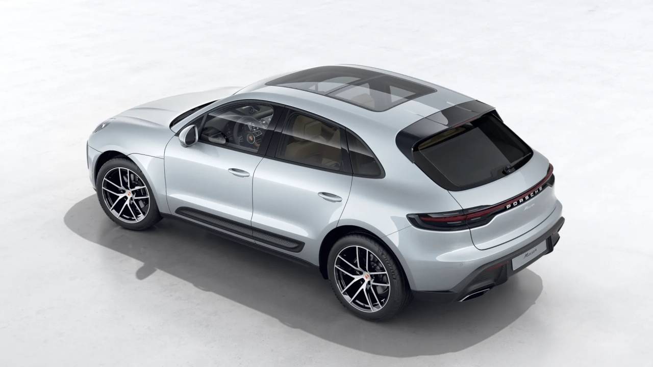 2026 Porsche Macan Base photo 4