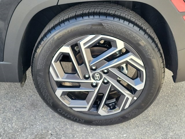 2025 Hyundai Tucson Limited photo 5