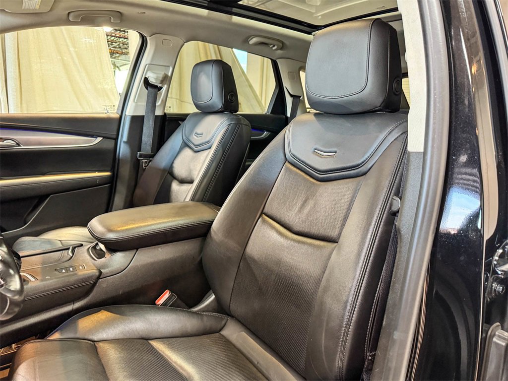 2019 Cadillac XT5 Premium Luxury photo 11