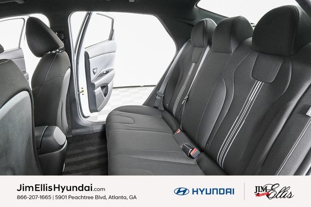 2025 Hyundai Elantra SEL Sport photo 15