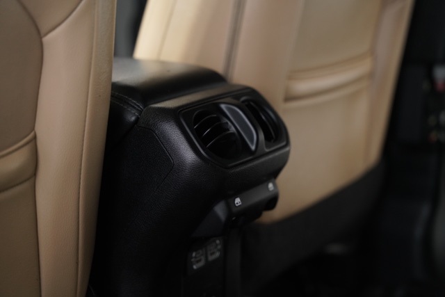 2018 Jeep Wrangler Unlimited Sahara photo 27