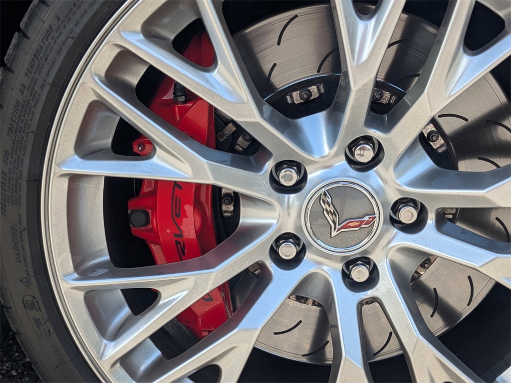 2015 Chevrolet Corvette Stingray 2LZ Z06 photo 13