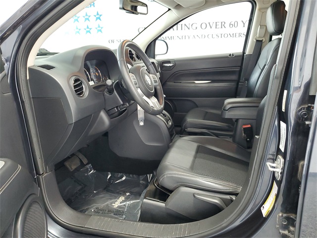 2014 Jeep Compass Latitude photo 8