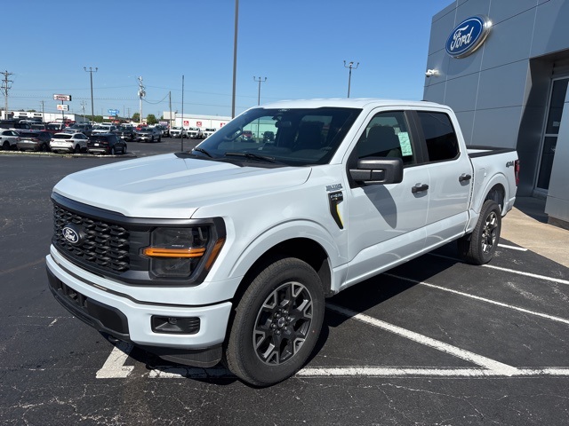2025 Ford F-150 STX photo 2