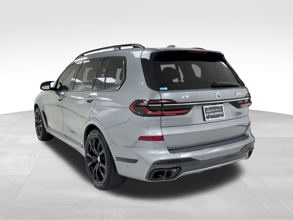 2023 Bmw X7 M 60i photo 2