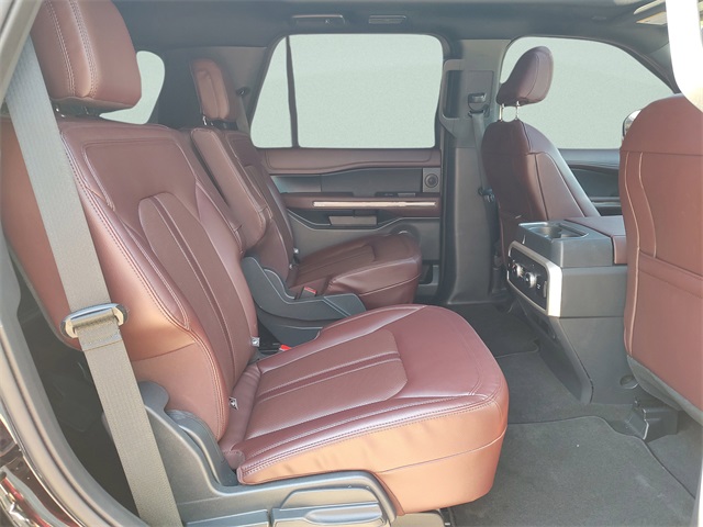 2024 Ford Expedition Limited photo 28