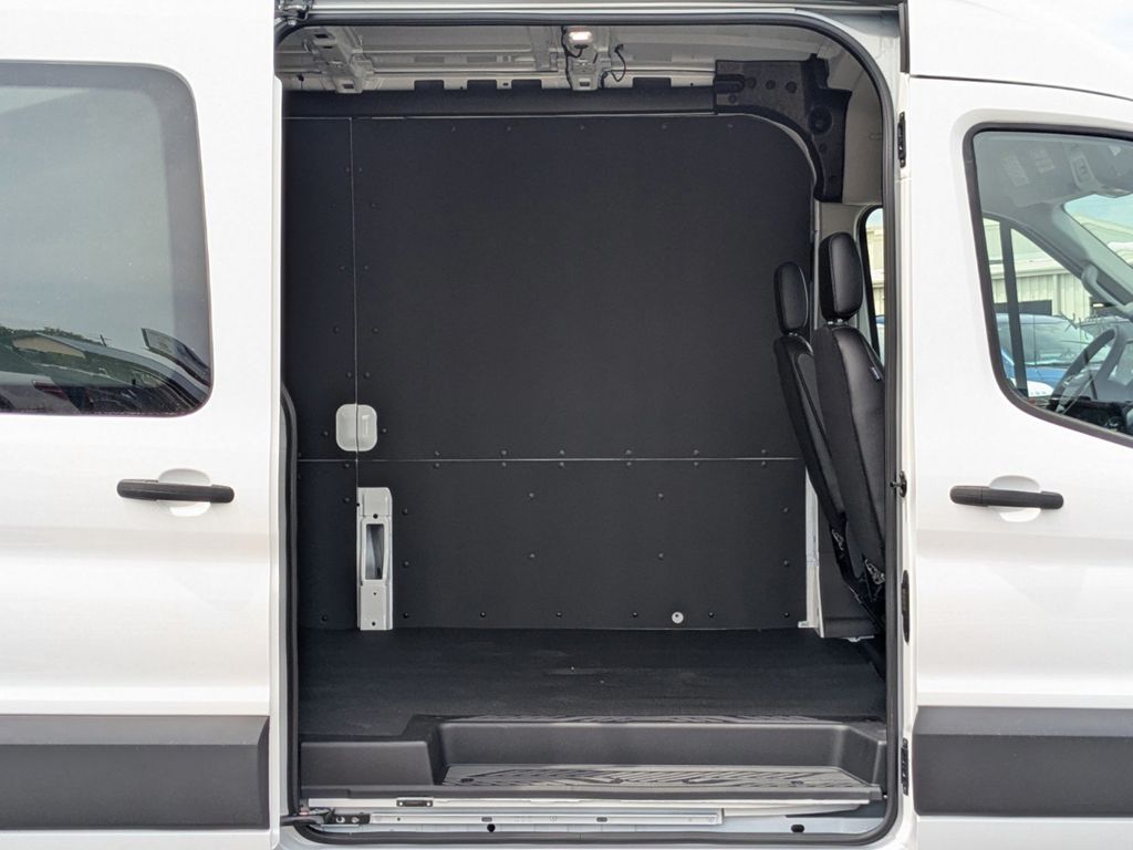 2025 Ford Transit photo 14
