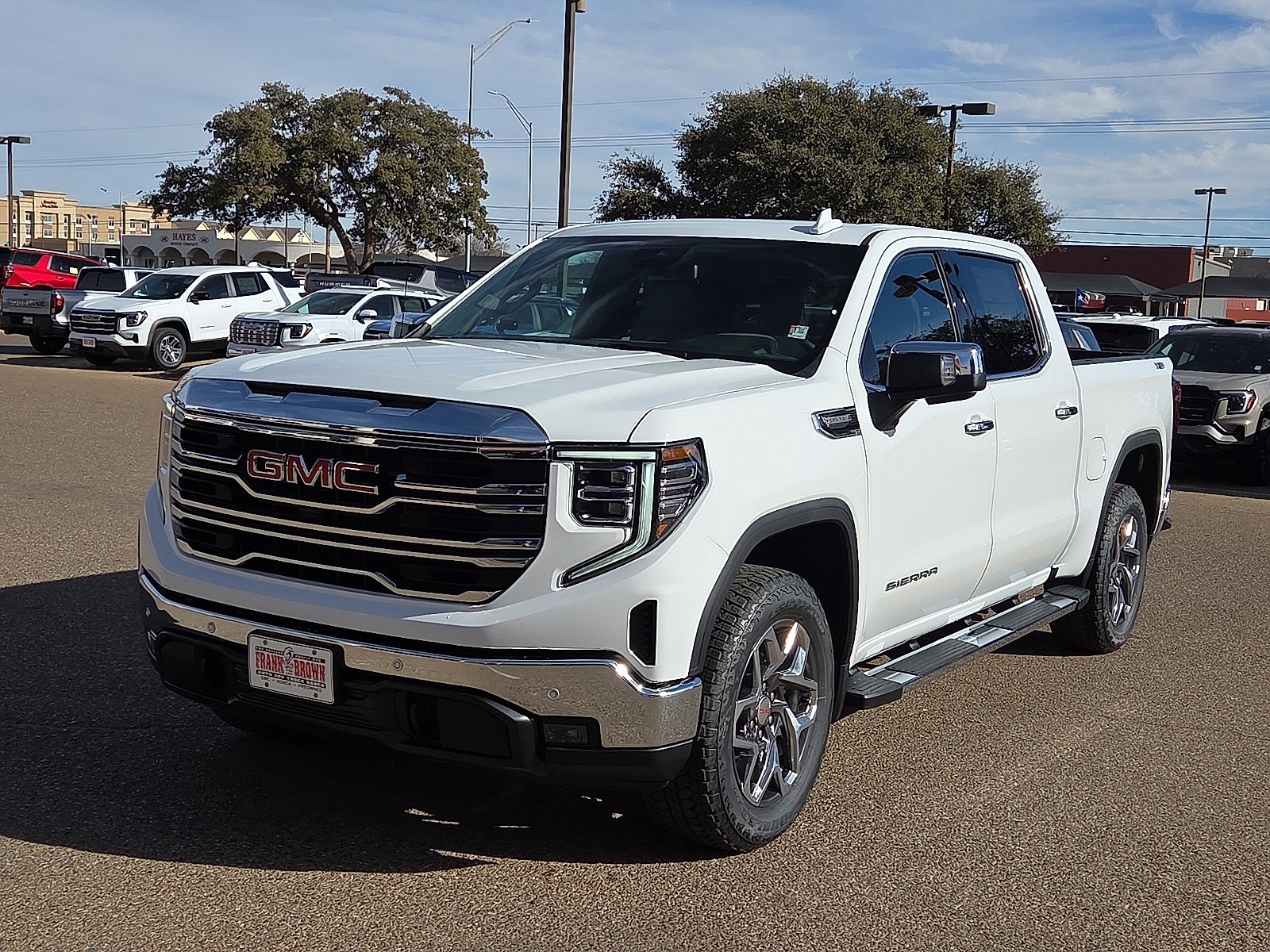 2026 GMC Sierra 1500 SLT's photo
