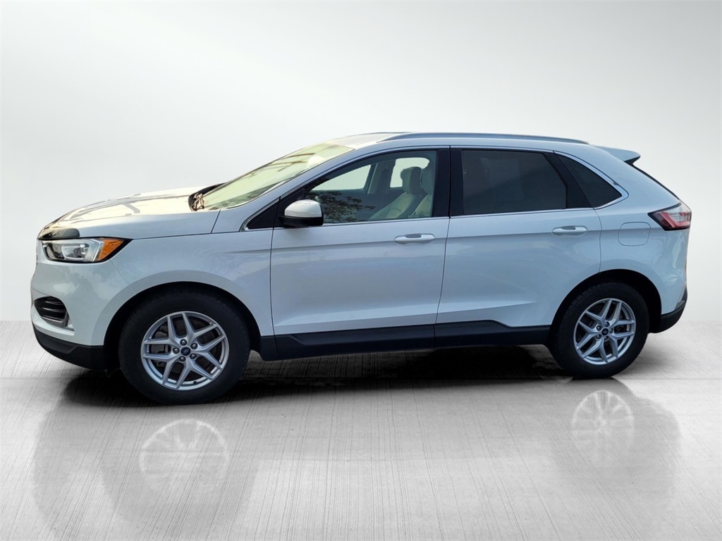 2021 Ford Edge SEL photo 8