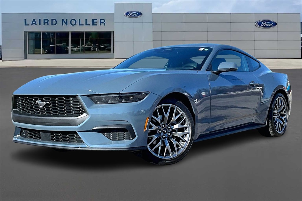 2026 Ford Mustang EcoBoost Premium's photo