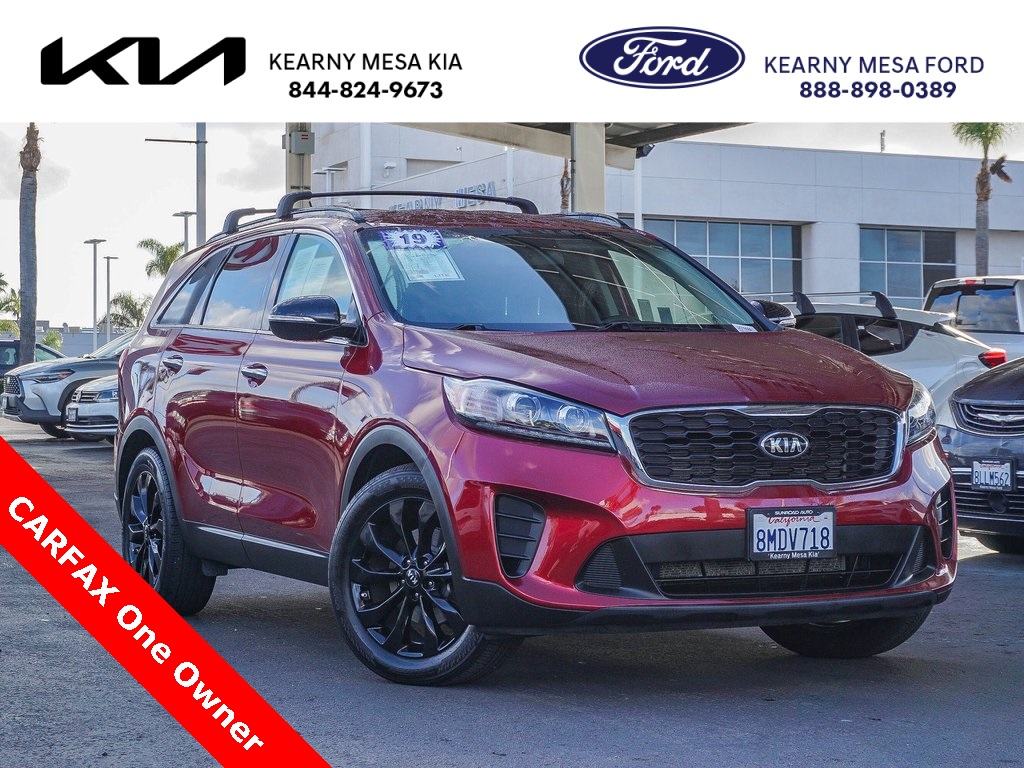 2019 Kia Sorento S's photo