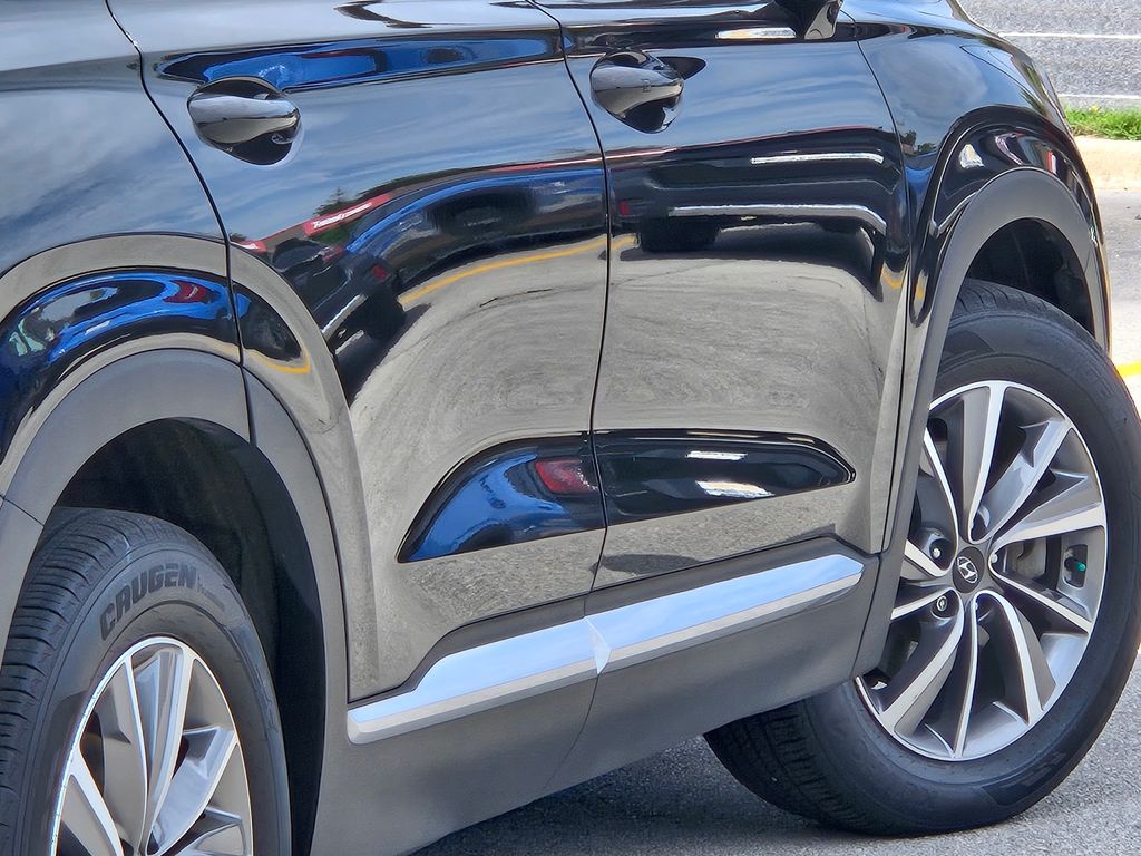 2020 Hyundai Santa Fe SEL photo 7