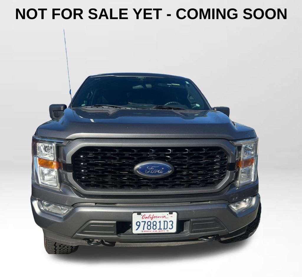 2021 Ford F-150 XL's photo