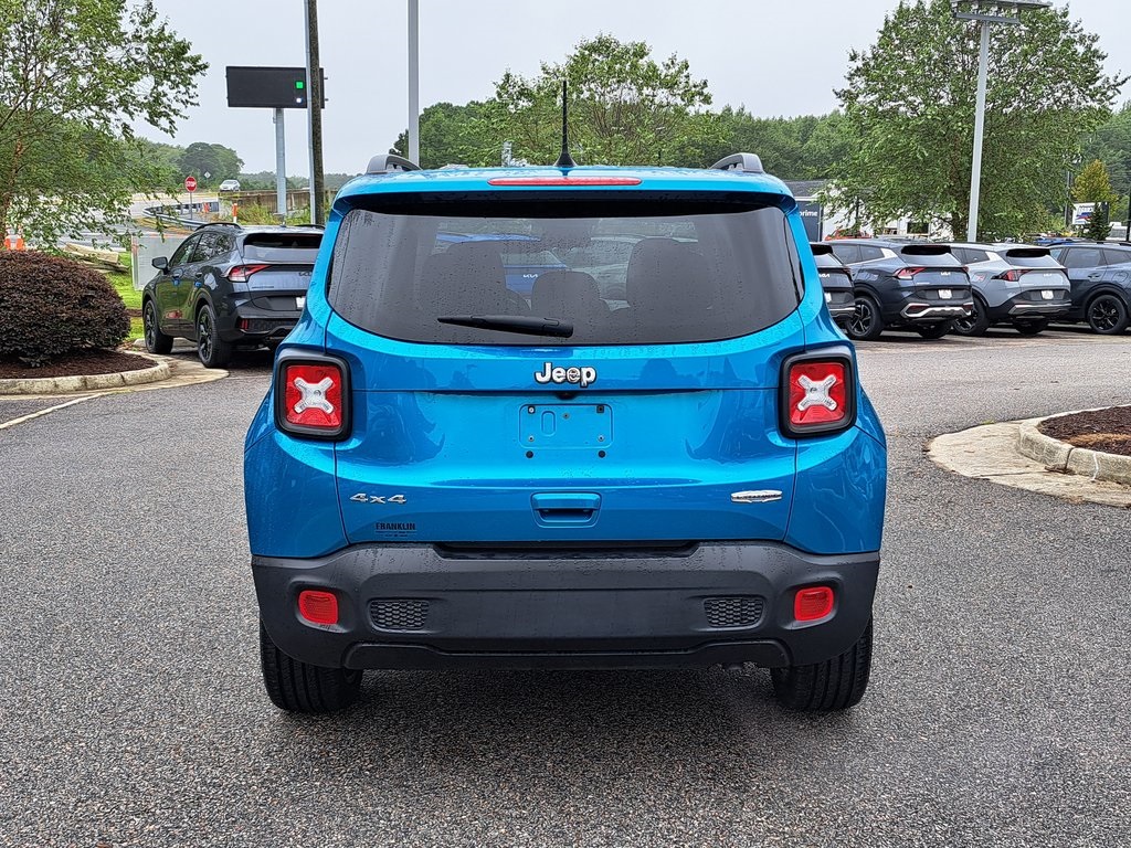 2022 Jeep Renegade Latitude photo 6