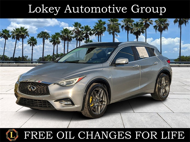 2018 INFINITI QX30 Premium's photo