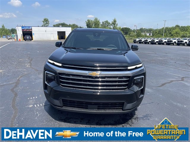 2026 Chevrolet Traverse photo 3
