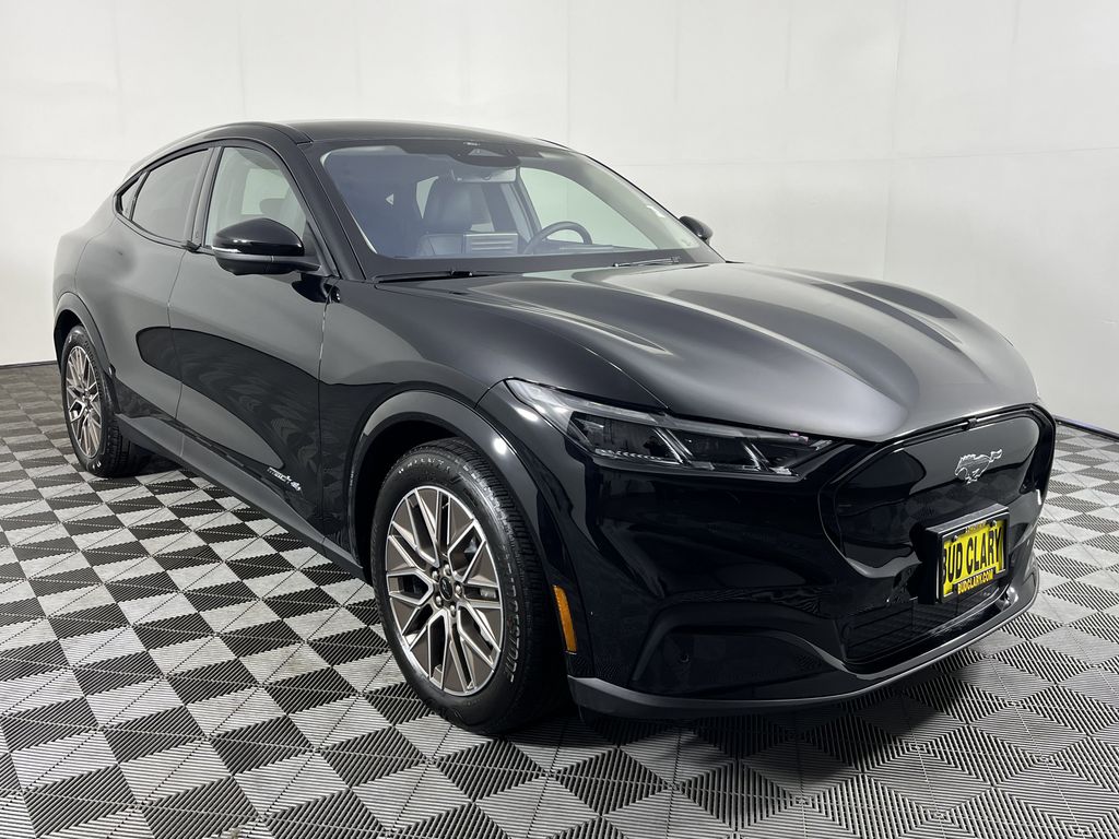 2025 Ford Mustang Mach-E Premium photo 3
