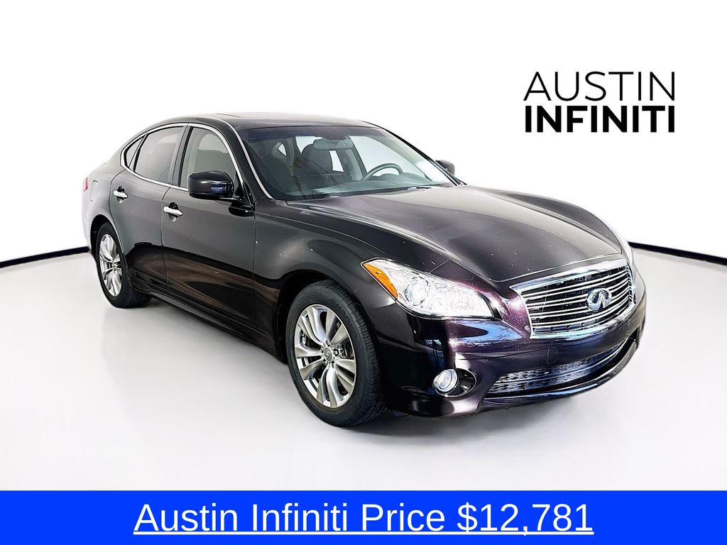 2013 INFINITI M 37's photo