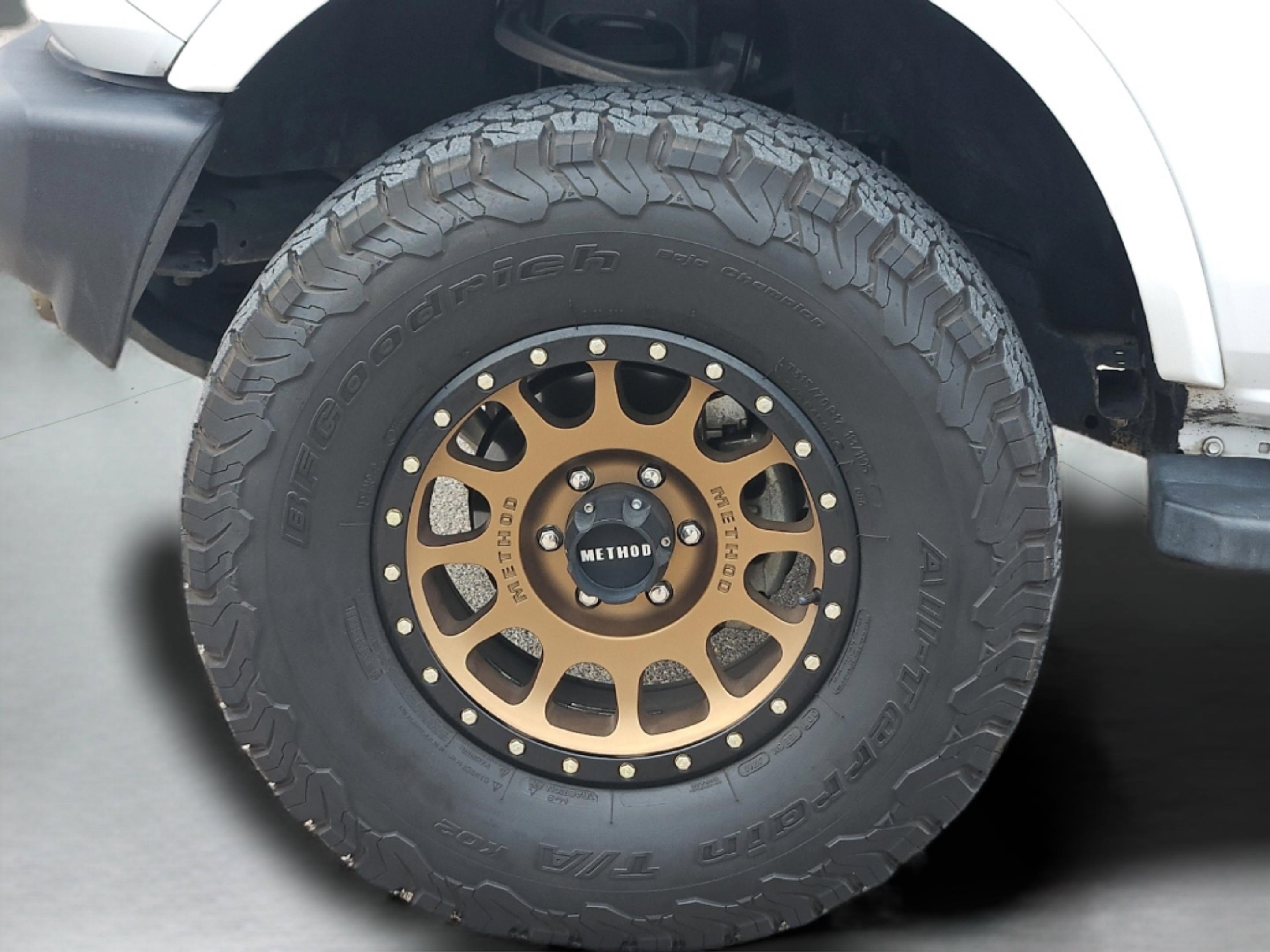2022 Ford Bronco Outer Banks photo 7