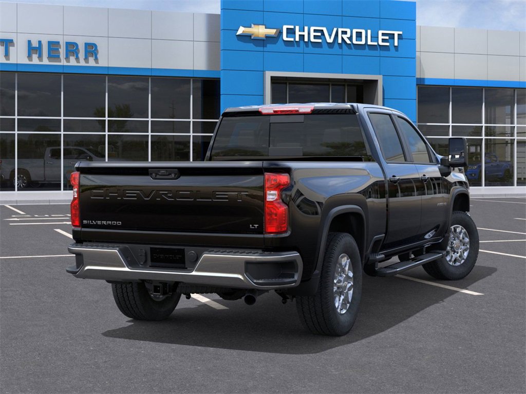 2026 Chevrolet Silverado 2500HD LT photo 4