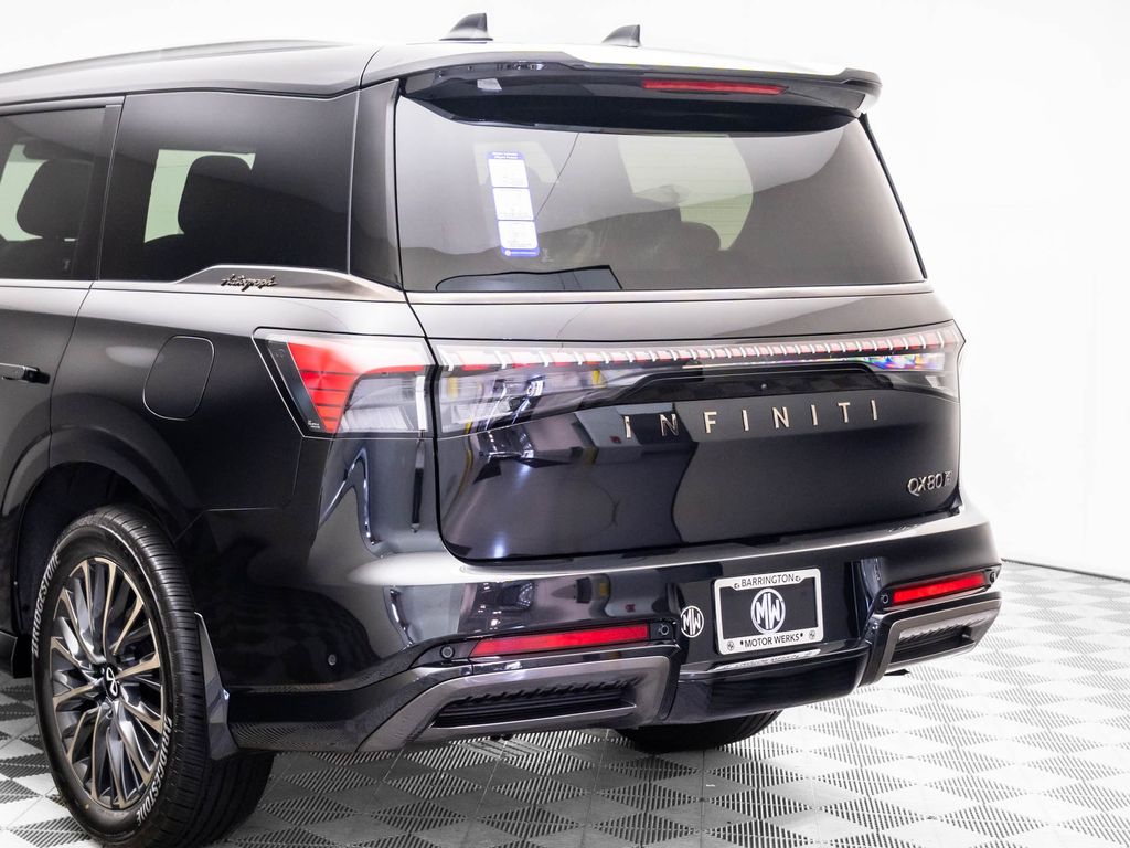 2026 Infiniti QX80 photo 33