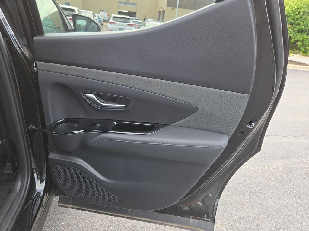 2025 Hyundai Santa Cruz Limited photo 7