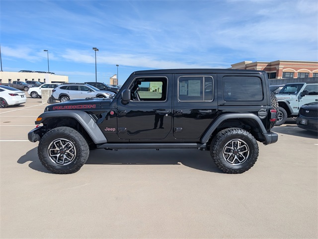 2024 Jeep Wrangler Rubicon photo 3