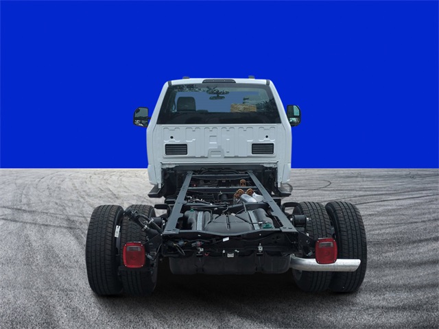 2025 Ford F-350 XL photo 4