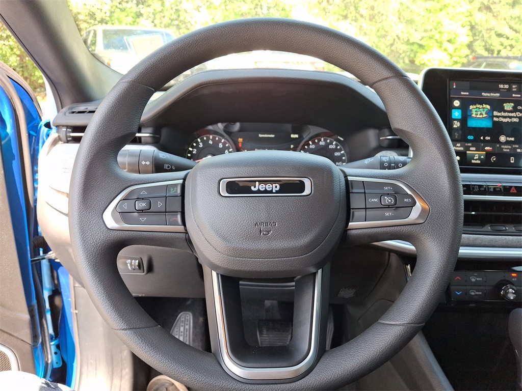 2025 Jeep Compass Sport photo 25