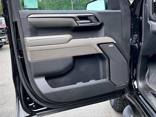 2022 Chevrolet Silverado 1500 ZR2 photo 18