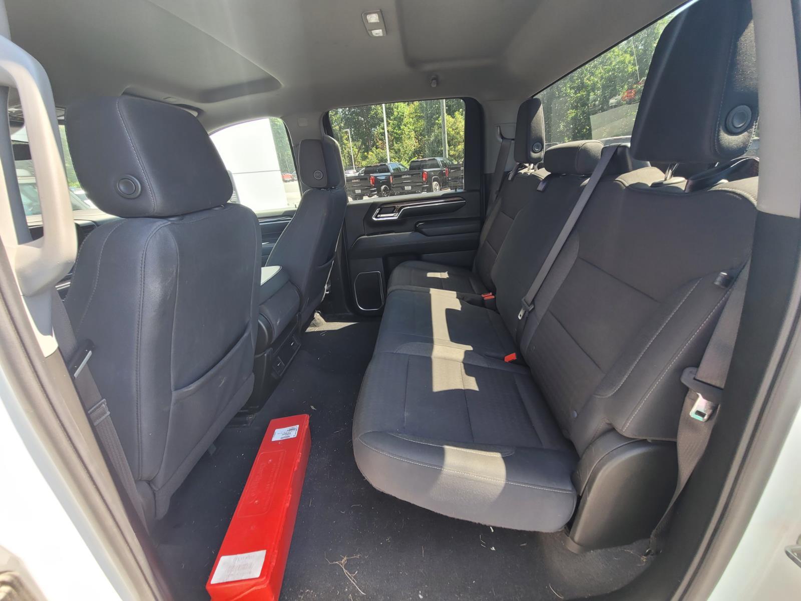 2024 Chevrolet Silverado 2500HD LT photo 8