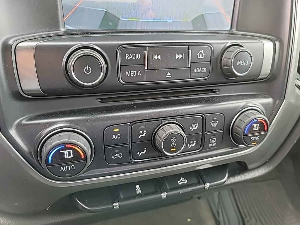 2015 Chevrolet Silverado 1500 LT photo 18