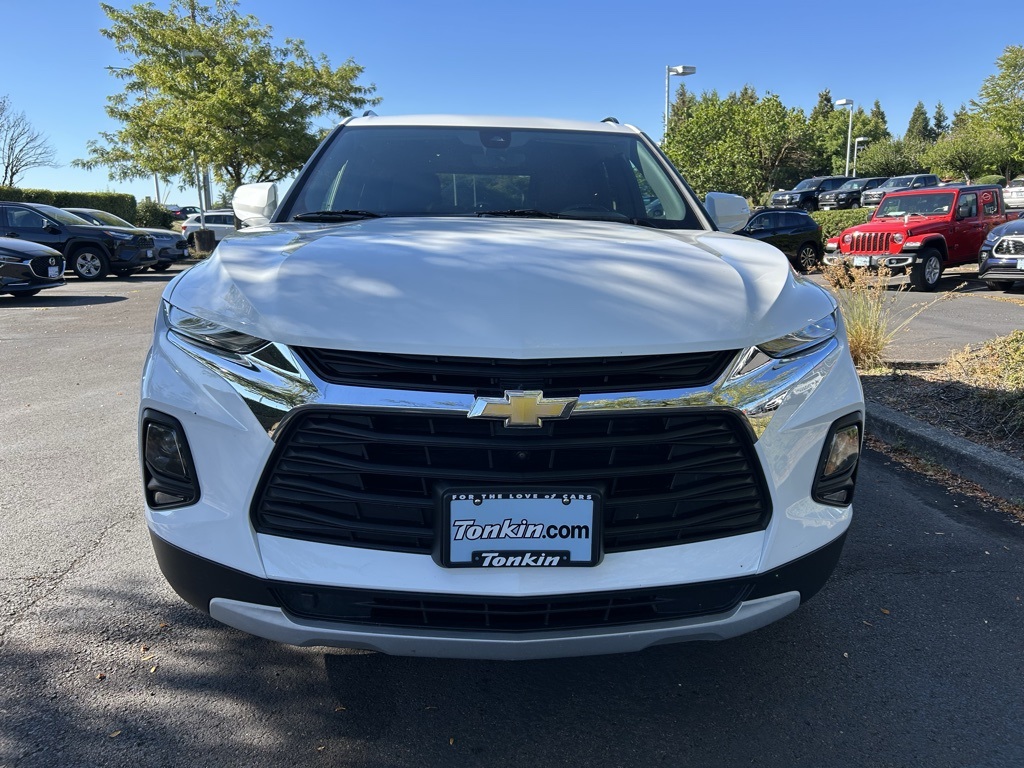 2019 Chevrolet Blazer Base 3LT photo 2