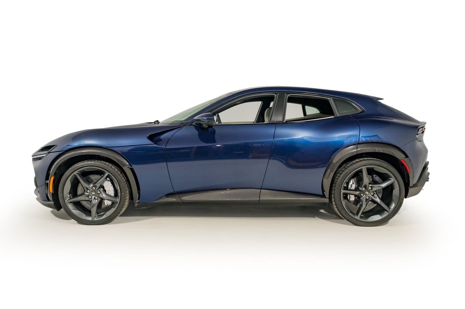 2024 Ferrari Purosangue photo 4