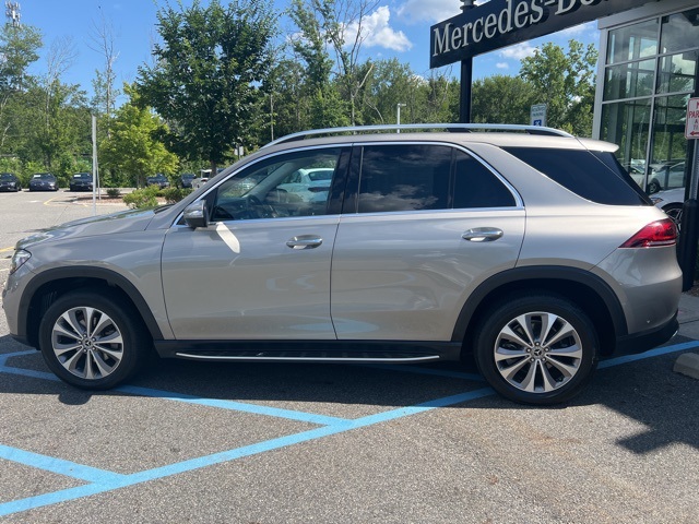 2022 Mercedes Benz GLE 350 4MATIC photo 2