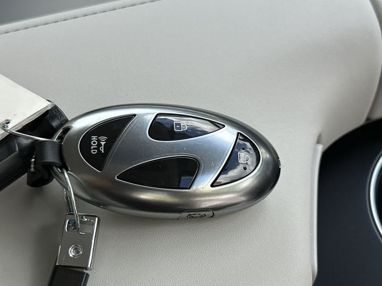 2025 Hyundai Sonata Hybrid SEL photo 24