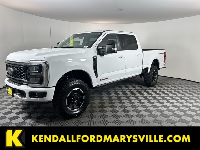 2025 Ford F-350 Super Duty Lariat's photo