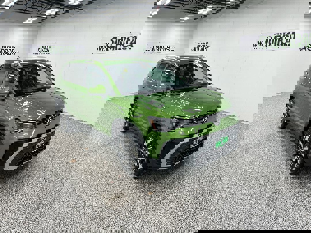 2026 Volkswagen Taos SE's photo