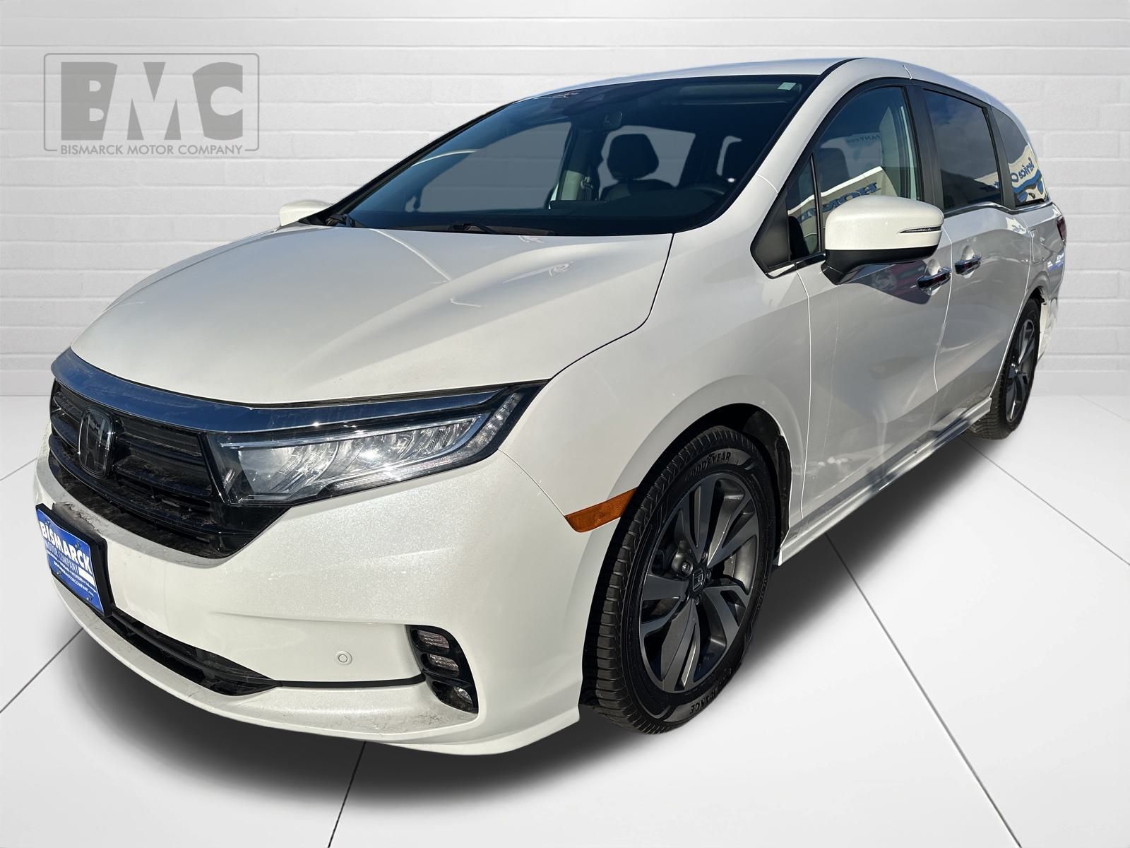 2023 Honda Odyssey Touring's photo