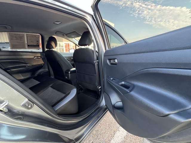 2024 Nissan Versa 1.6 SV photo 23