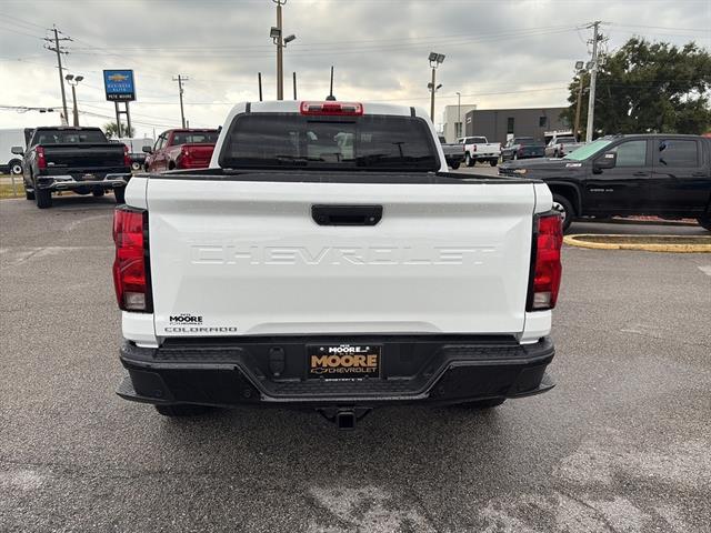 2026 Chevrolet Colorado Trail Boss photo 4