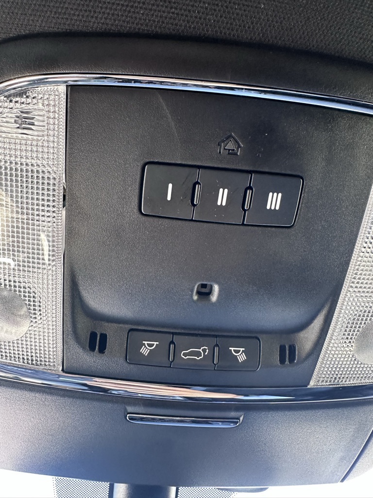 2022 Jeep Cherokee Laredo X photo 26