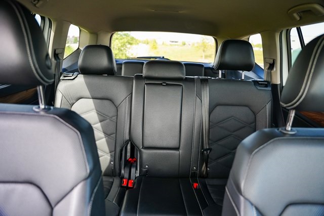2024 Volkswagen Atlas SE Technology photo 41