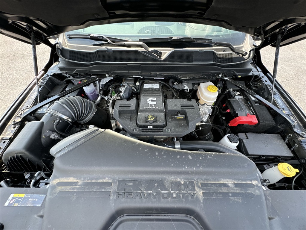 2024 Ram 2500 Laramie photo 25