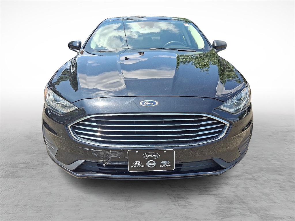 2019 Ford Fusion SE photo 3