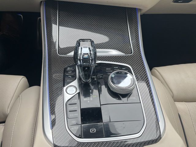 2023 Bmw X5 M50i photo 12