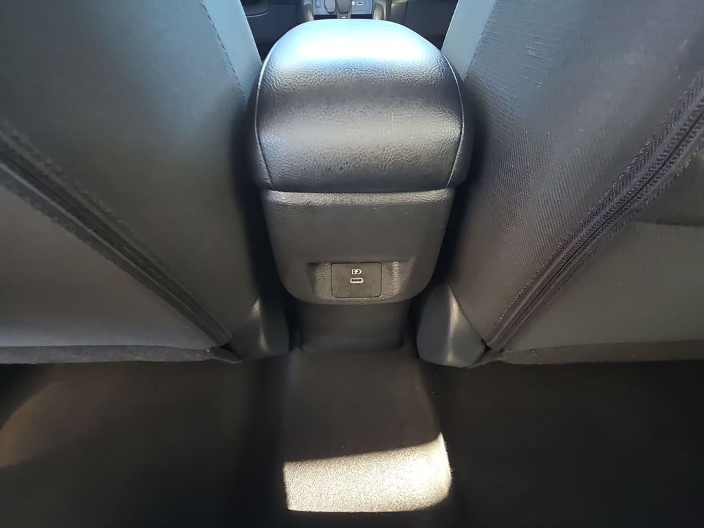2024 Nissan Versa SV photo 20