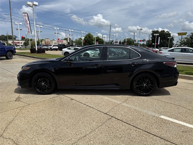 2023 Toyota Camry XSE photo 8